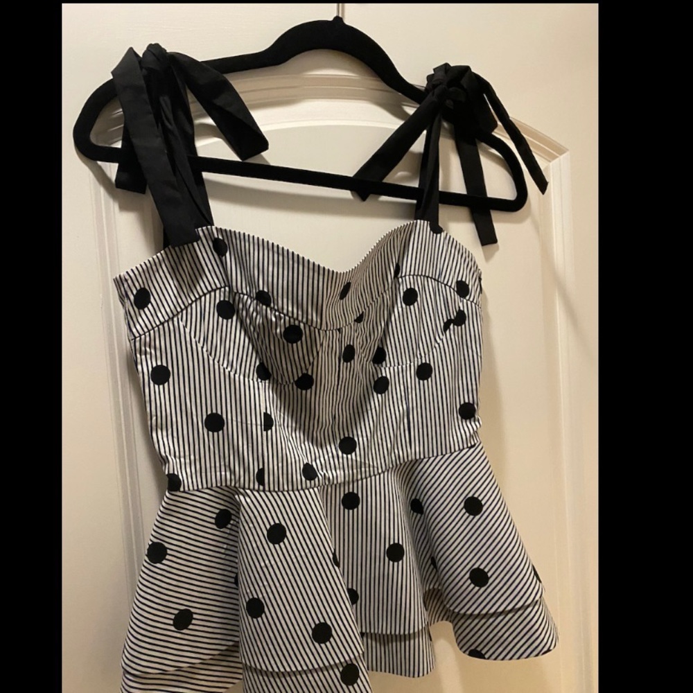 BEAUTIFUL POLKA DOT TOP WITH BOW STRAPS
